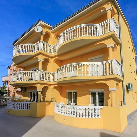 Apartmani Kulas Novi Vinodolski Bagian luar foto