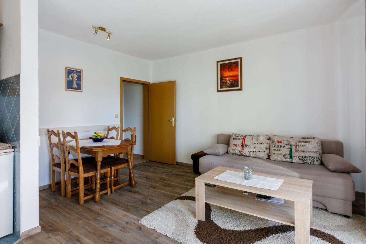 Apartmani Kulas Novi Vinodolski Bagian luar foto