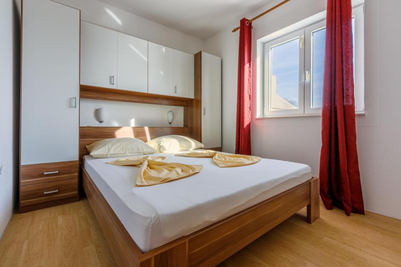 Apartmani Kulas Novi Vinodolski Bagian luar foto
