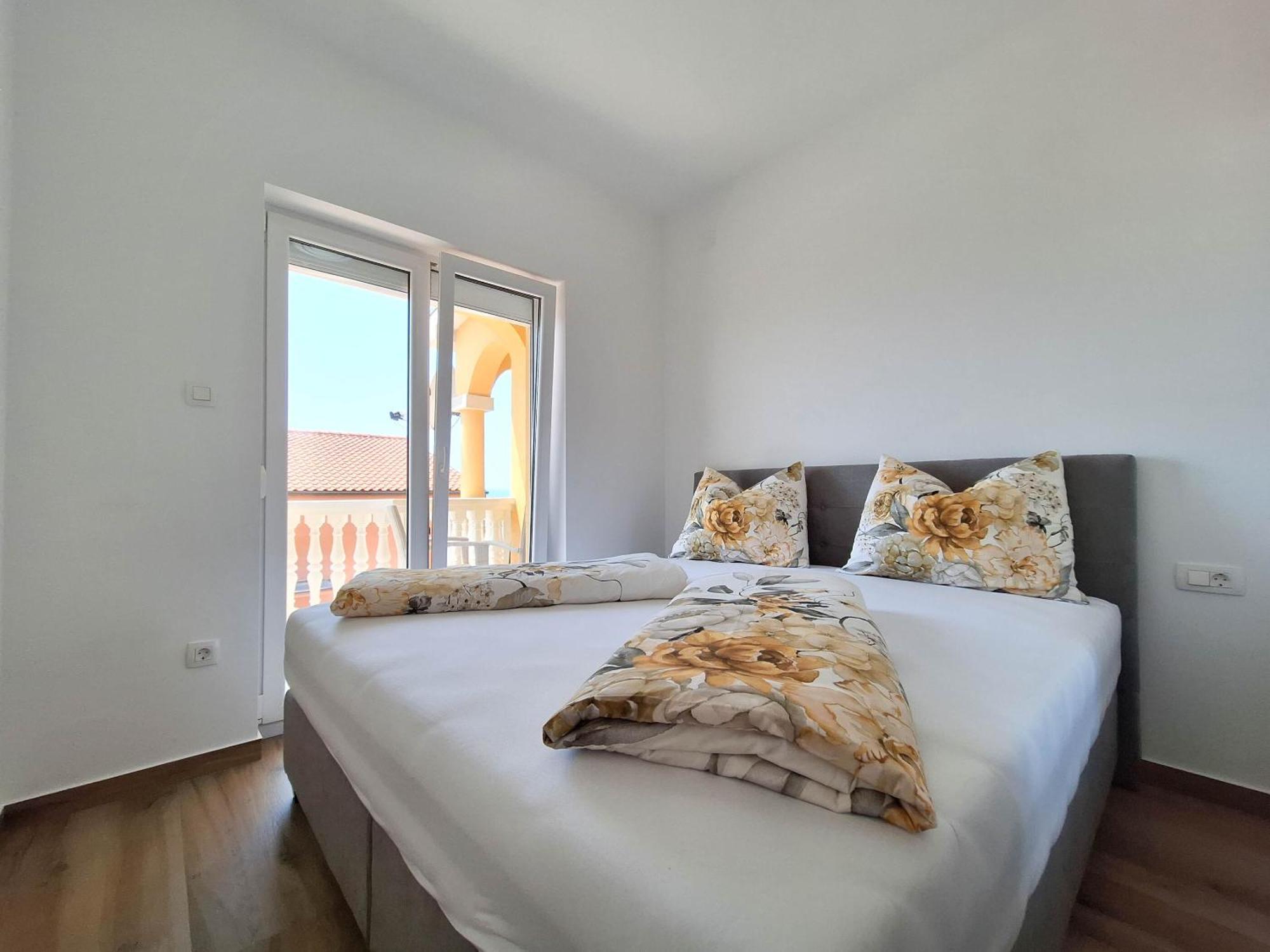Apartmani Kulas Novi Vinodolski Bagian luar foto